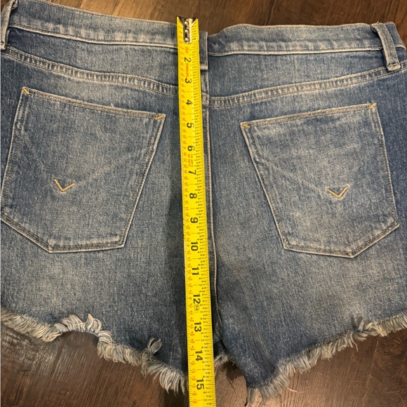 NWOT. Hudson Gemma Jean shorts. - Picture 8 of 8